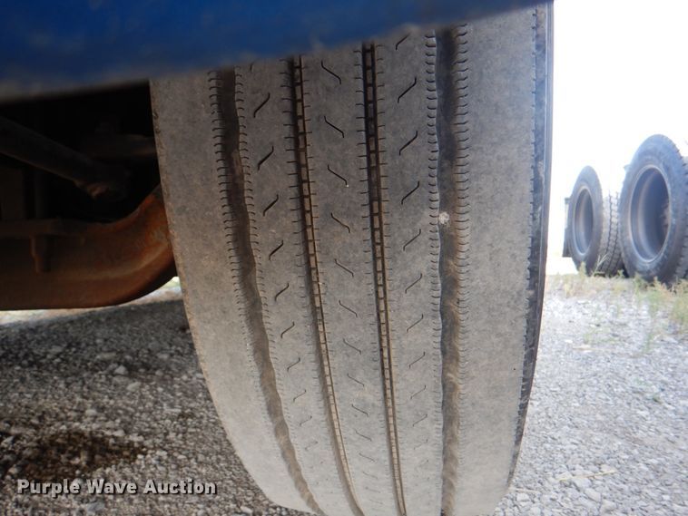 image for item KW9874 2016 Kenworth T660  semi truck