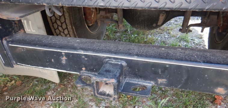 image for item KX9386 2006 International 4300  flatbed truck