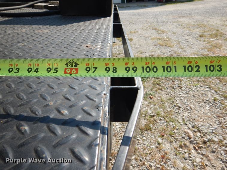 image for item KX9386 2006 International 4300  flatbed truck