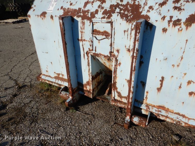 image for item DL3011 Galbreath roll-off dumpster