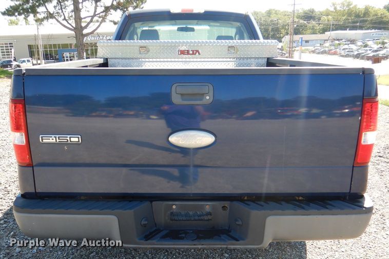 image for item DL3042 2007 Ford F150 XL  pickup truck