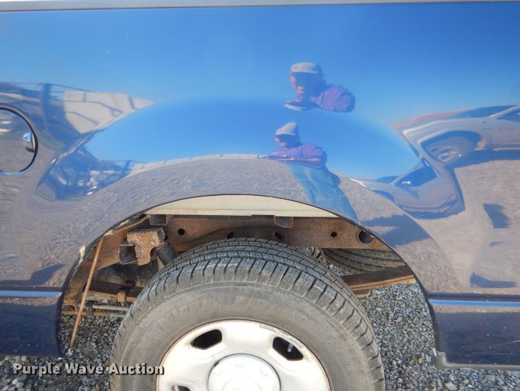 image for item DL3042 2007 Ford F150 XL  pickup truck