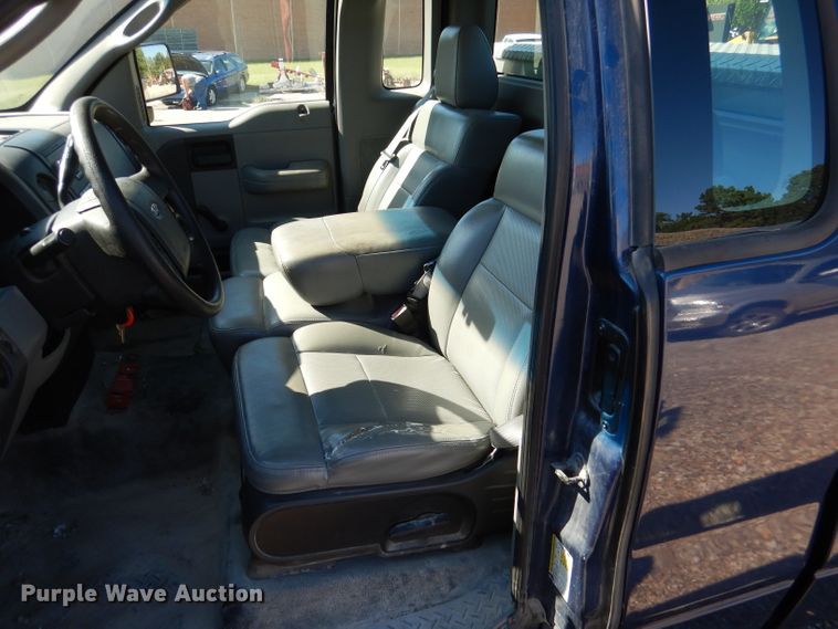 image for item DL3042 2007 Ford F150 XL  pickup truck