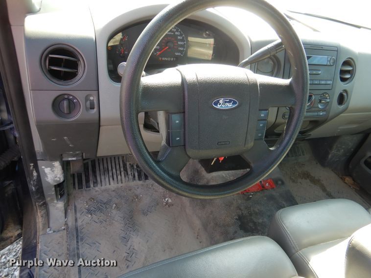 image for item DL3042 2007 Ford F150 XL  pickup truck