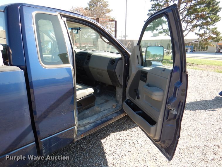 image for item DL3042 2007 Ford F150 XL  pickup truck