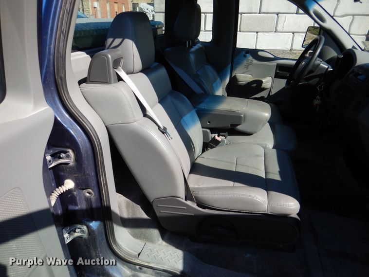 image for item DL3042 2007 Ford F150 XL  pickup truck