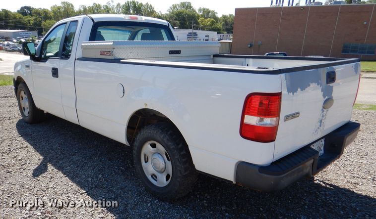 image for item DL3043 2007 Ford F150 XL  pickup truck