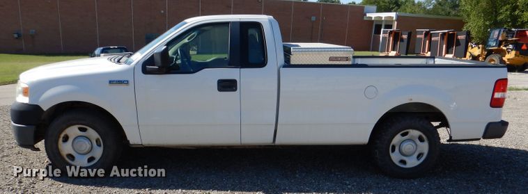 image for item DL3043 2007 Ford F150 XL  pickup truck