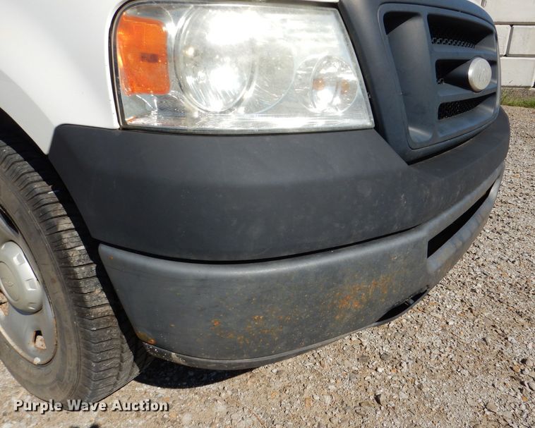 image for item DL3043 2007 Ford F150 XL  pickup truck