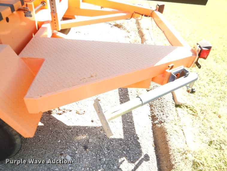 image for item DL3044 2009 Ver-Mac PCMS1210 message board trailer