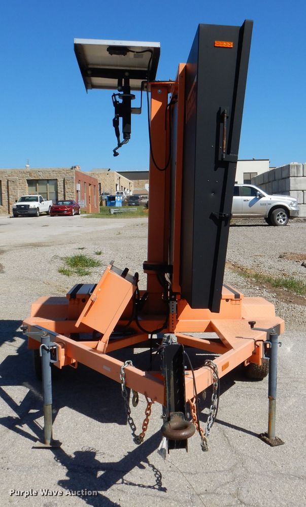 image for item DL3045 2009 Ver-Mac PCMS1210 message board trailer