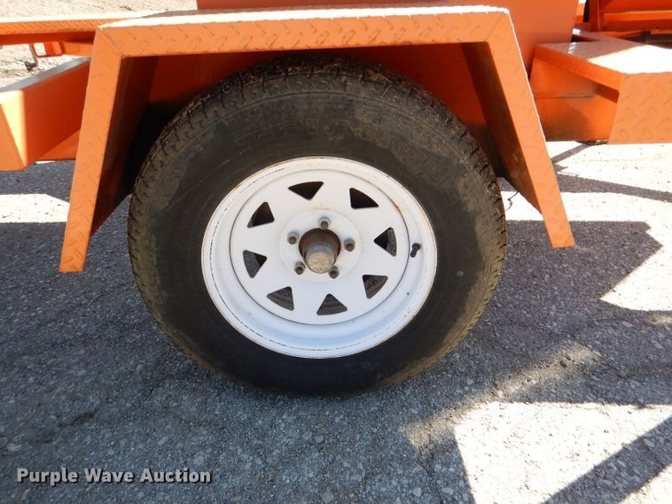 image for item DL3045 2009 Ver-Mac PCMS1210 message board trailer