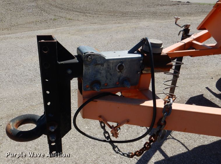 image for item DL3046 2007 Ver-Mac PCMS1210 message board trailer