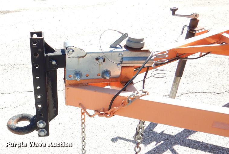 image for item DL3047 2009 Ver-Mac PCMS1210 message board trailer