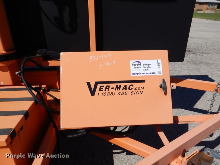 image for item DL3047 2009 Ver-Mac PCMS1210 message board trailer