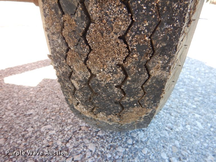 image for item DL3047 2009 Ver-Mac PCMS1210 message board trailer