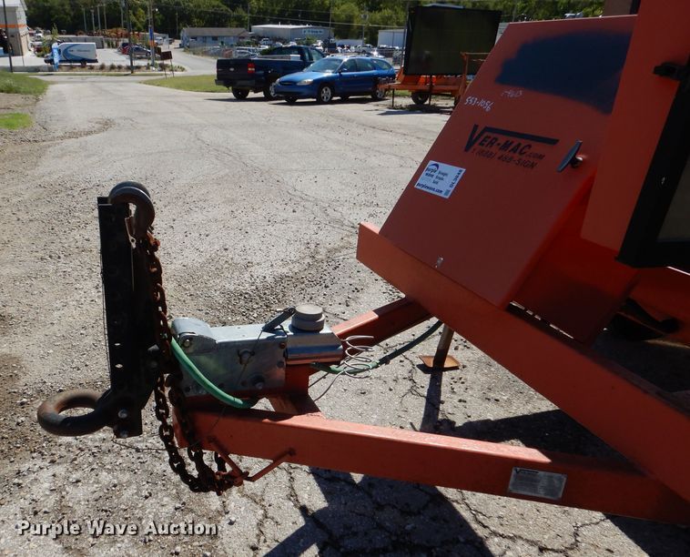 image for item DL3048 2006 Ver-Mac PCMS1210 message board trailer