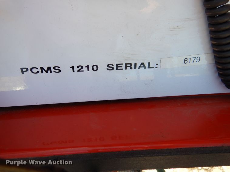 image for item DL3048 2006 Ver-Mac PCMS1210 message board trailer