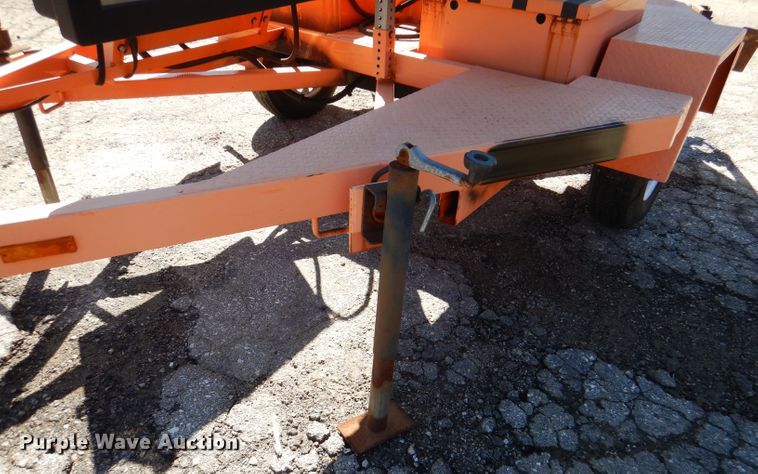 image for item DL3049 2009 Ver-Mac PCMS1210 message board trailer