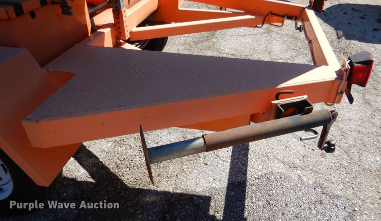 image for item DL3049 2009 Ver-Mac PCMS1210 message board trailer