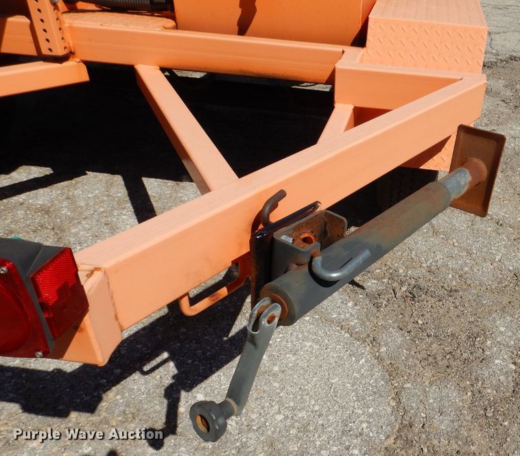 image for item DL3049 2009 Ver-Mac PCMS1210 message board trailer