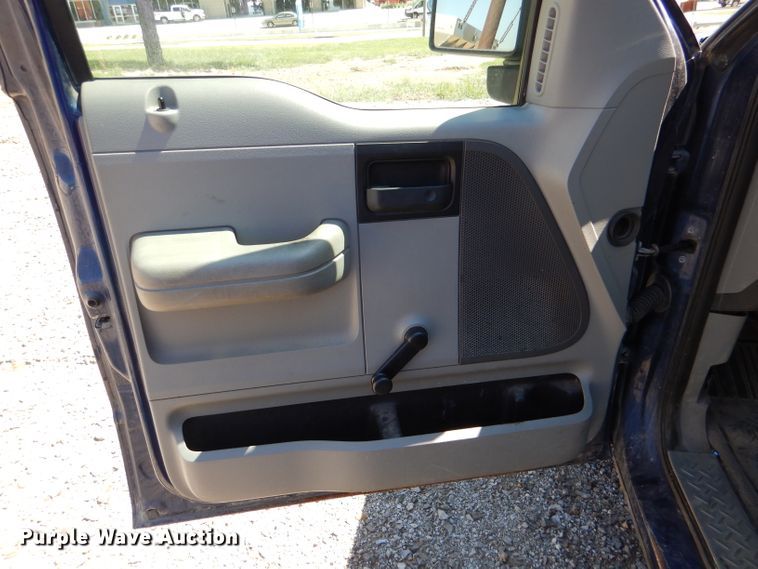 image for item DL3050 2008 Ford F150 XL  pickup truck