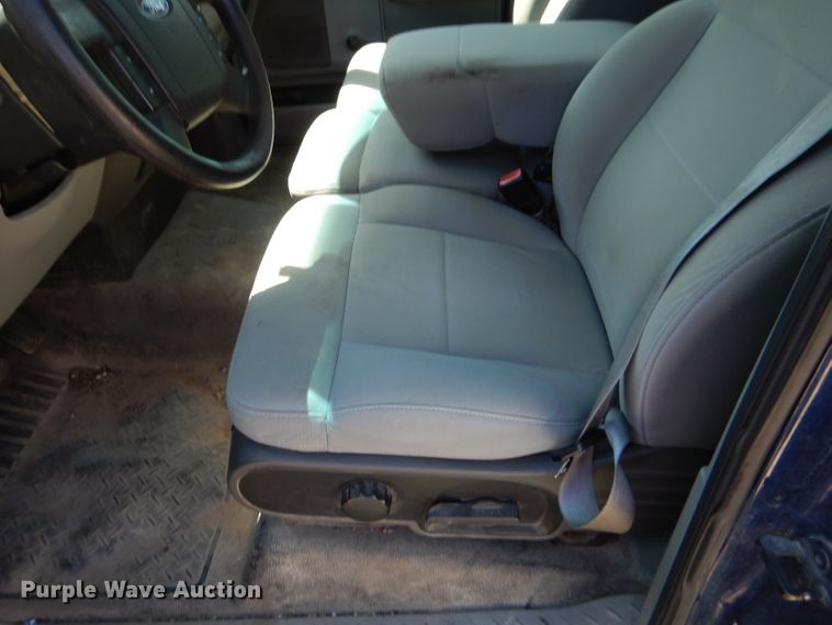 image for item DL3050 2008 Ford F150 XL  pickup truck