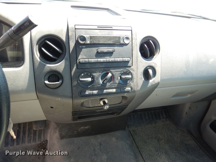 image for item DL3050 2008 Ford F150 XL  pickup truck