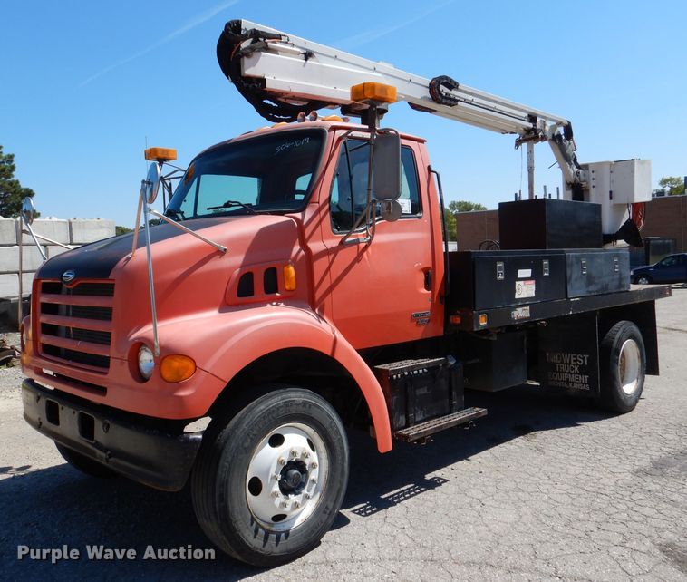 image for item DL3051 2000 Sterling L7500  bucket truck