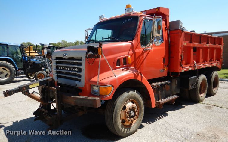 image for item DL3052 2001 Sterling LT7501  dump truck