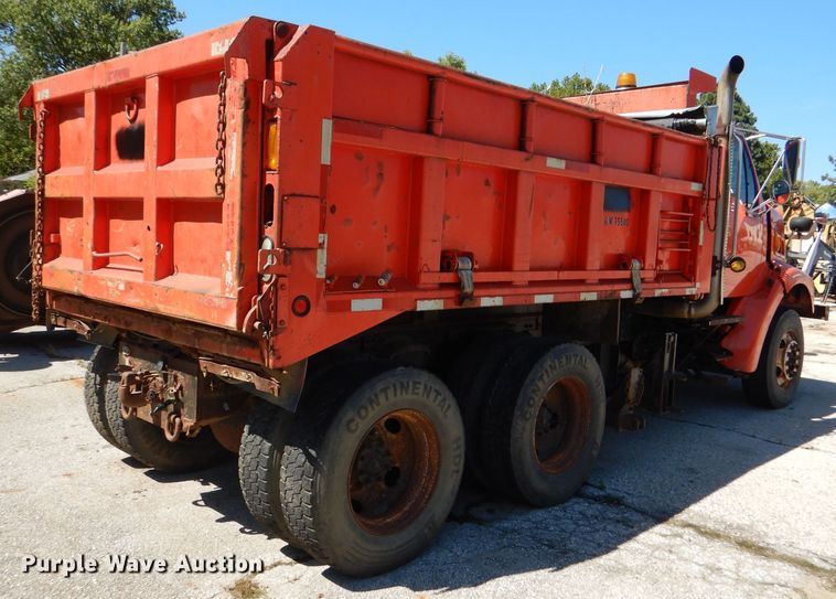 image for item DL3052 2001 Sterling LT7501  dump truck