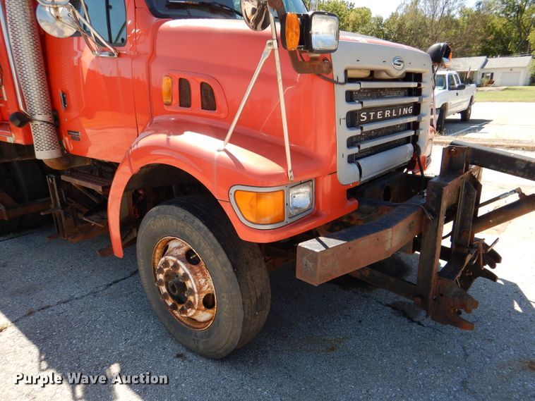 image for item DL3052 2001 Sterling LT7501  dump truck