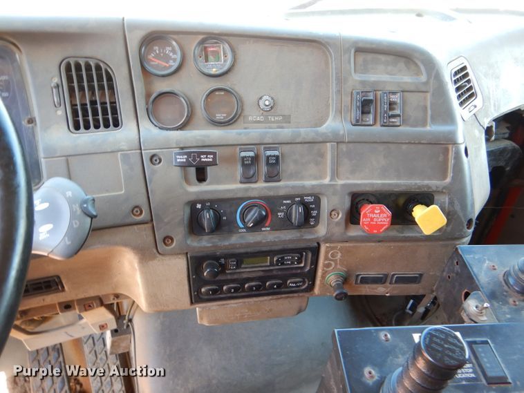 image for item DL3052 2001 Sterling LT7501  dump truck