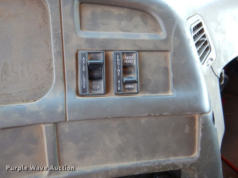 image for item DL3052 2001 Sterling LT7501  dump truck