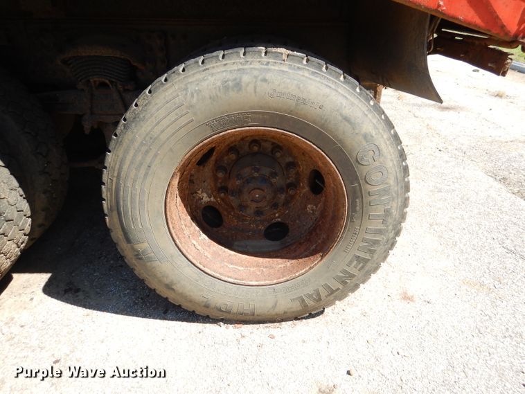 image for item DL3052 2001 Sterling LT7501  dump truck