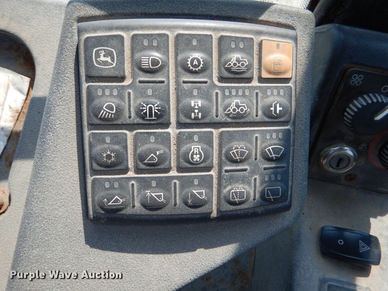 image for item DL3053 2005 John Deere 444J  wheel loader