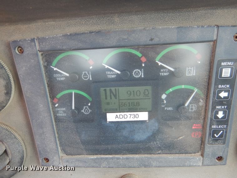 image for item DL3053 2005 John Deere 444J  wheel loader