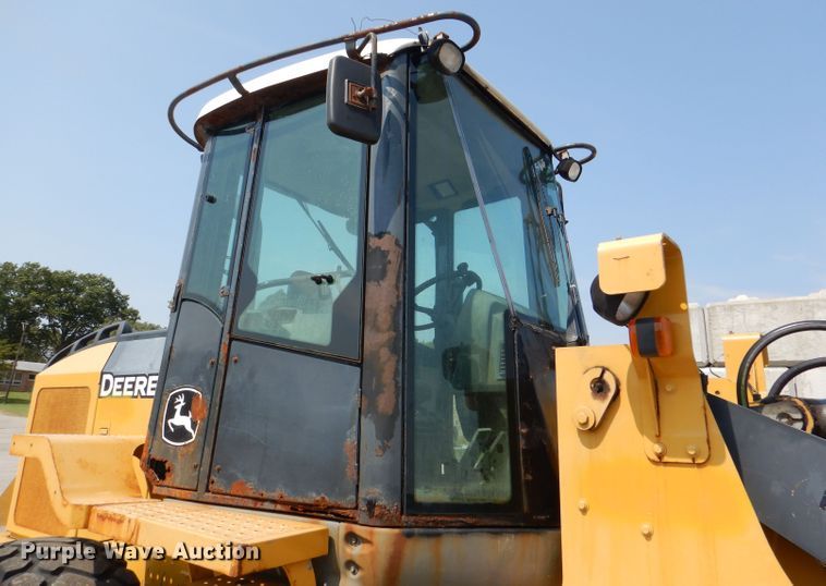 image for item DL3053 2005 John Deere 444J  wheel loader