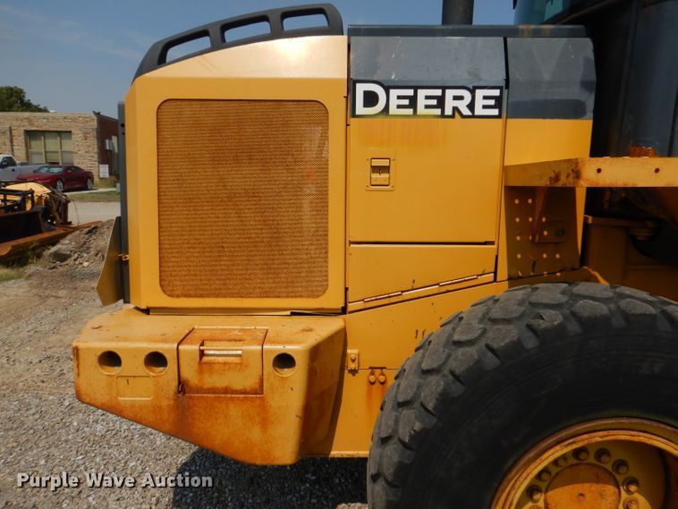 image for item DL3053 2005 John Deere 444J  wheel loader