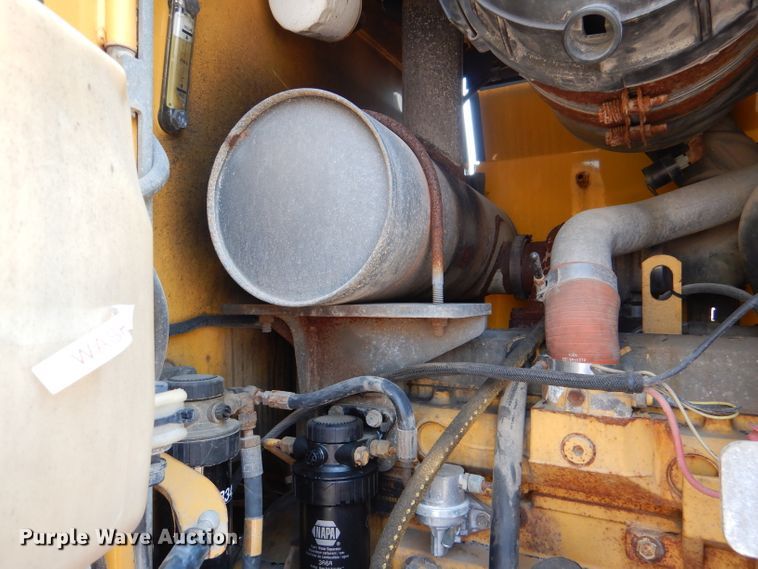 image for item DL3053 2005 John Deere 444J  wheel loader