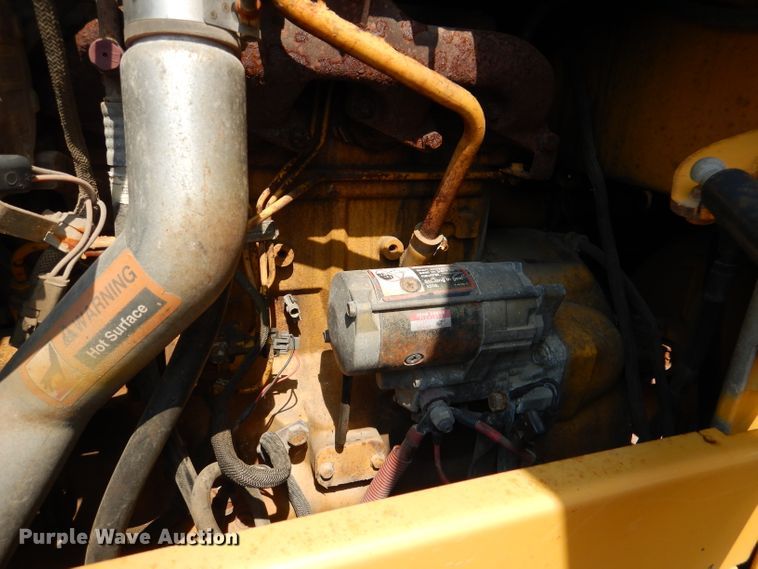 image for item DL3053 2005 John Deere 444J  wheel loader