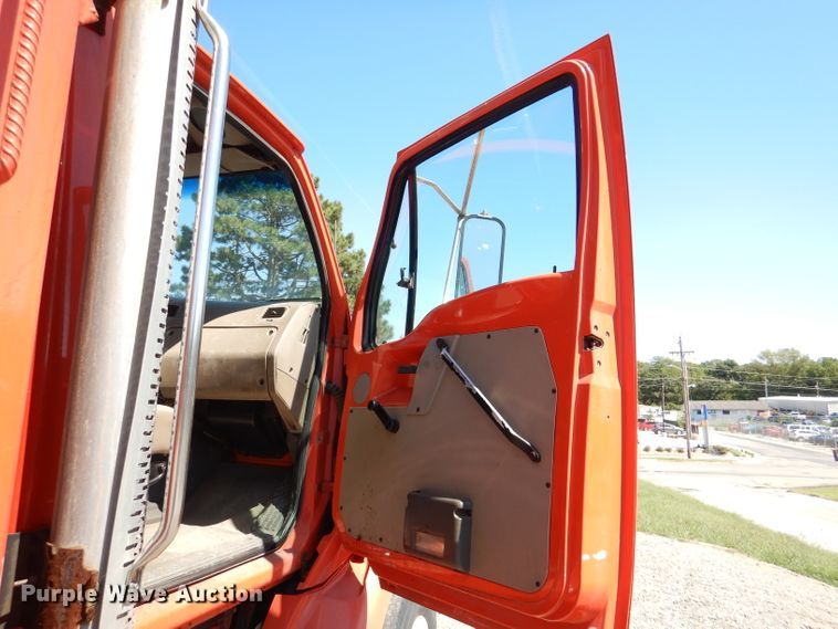 image for item DL3054 2001 Sterling LT7500  dump truck
