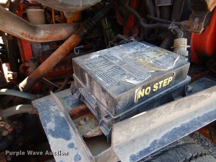 image for item DL3054 2001 Sterling LT7500  dump truck