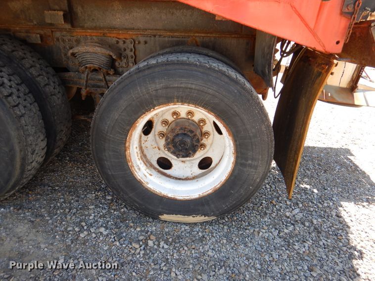 image for item DL3054 2001 Sterling LT7500  dump truck