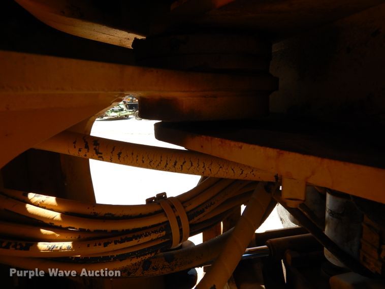 image for item DL3055 2006 John Deere 444J  wheel loader