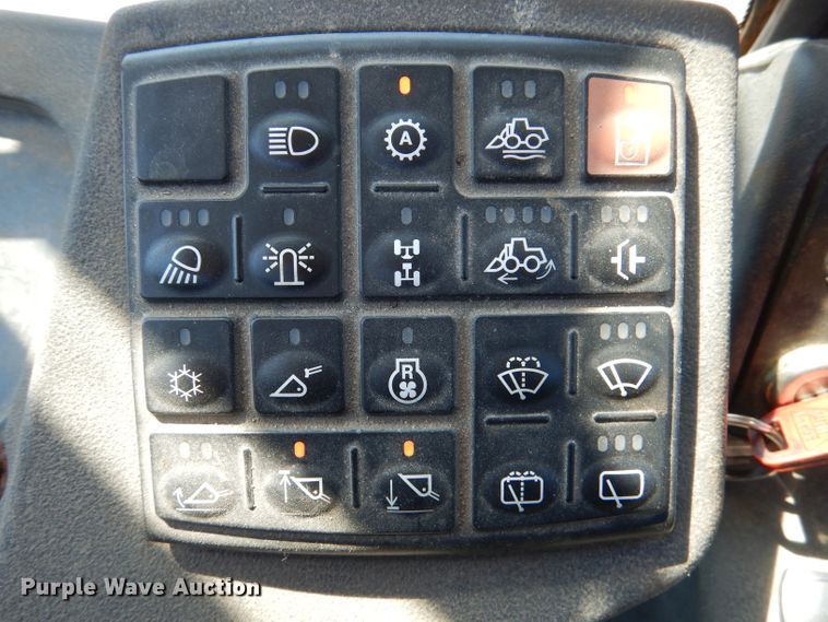 image for item DL3055 2006 John Deere 444J  wheel loader