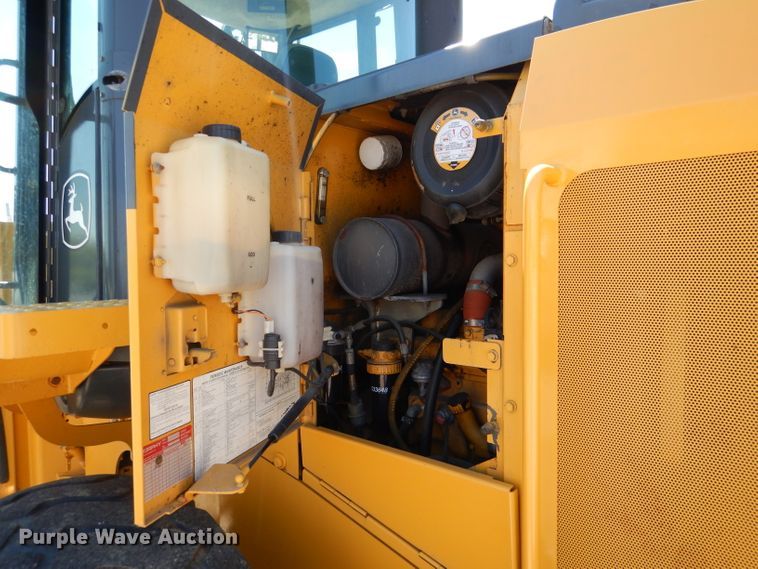 image for item DL3055 2006 John Deere 444J  wheel loader