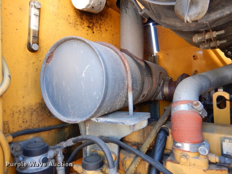 image for item DL3055 2006 John Deere 444J  wheel loader