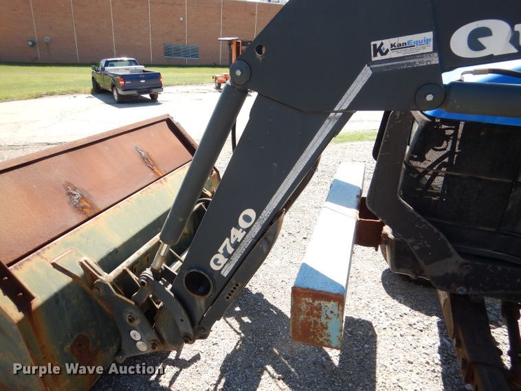 image for item DL3061 2002 New Holland TS100  tractor