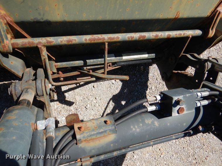 image for item DL3061 2002 New Holland TS100  tractor